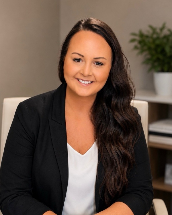Nikki Alber